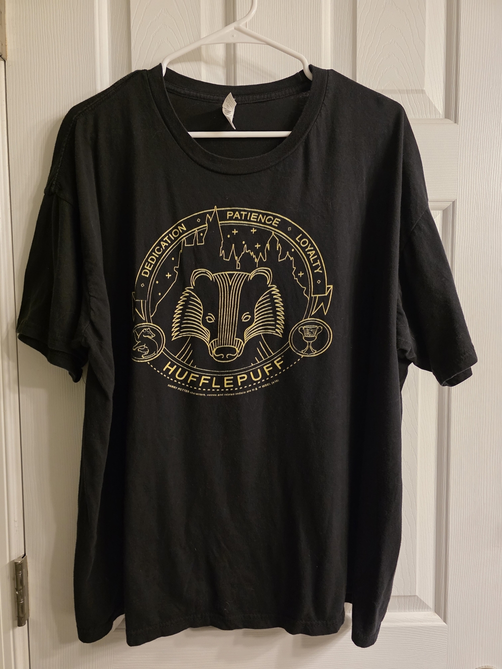 Hufflepuff Crest Black Graphic T-Shirt